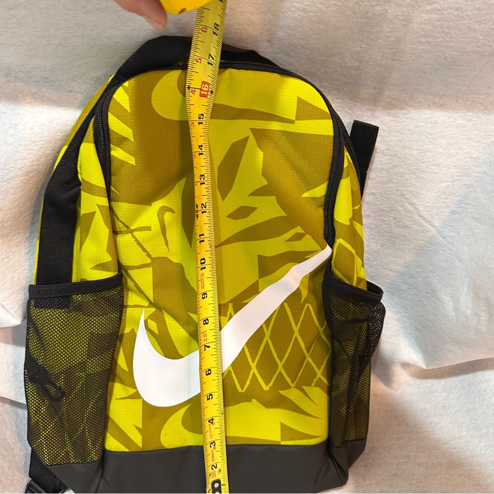 Nike Backpack - Picture 5 of 7